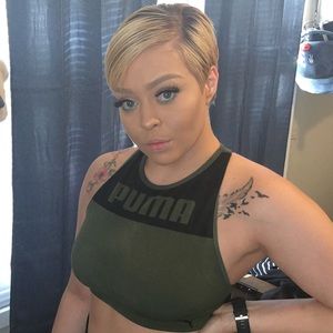 Meet your Posher, Randi